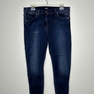 Hudson Nico Middies super skinny in a size 32